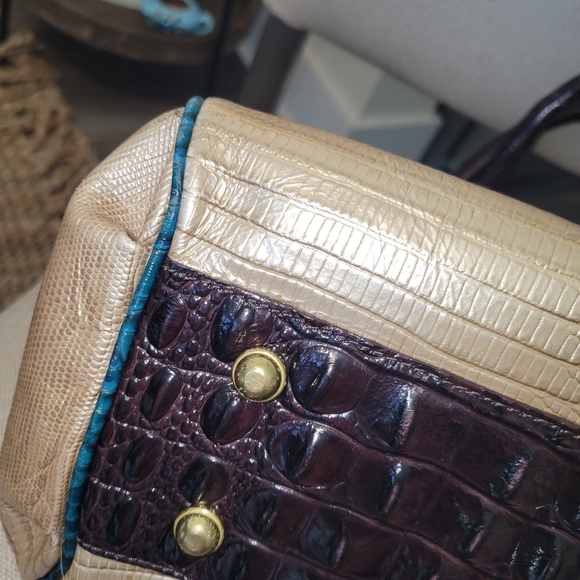 ***GREAT DEAL****Brahmin Tri color Purse - Picture 3 of 14